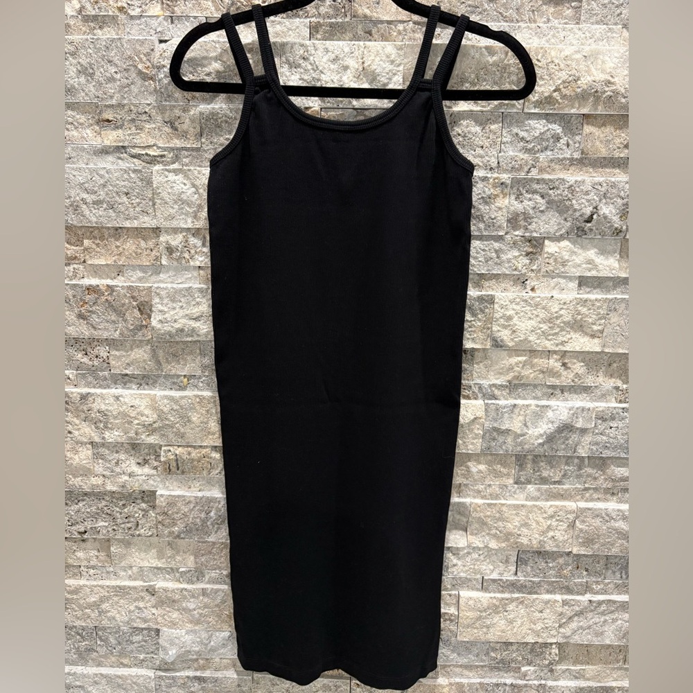Elegant Black Sleeveless Dress, ribbed, size L,‎ QU STYLE
